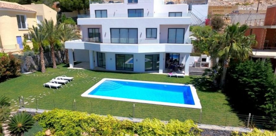 Villa à Altea, Alicante, Espagne 6 chambres, 650 m2 No. 43097