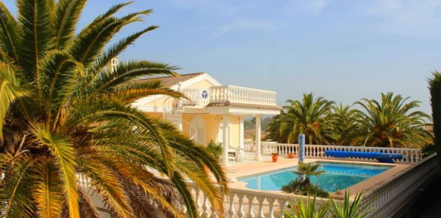 Villa à La Nucia, Alicante, Espagne 7 chambres, 527 m2 No. 42151