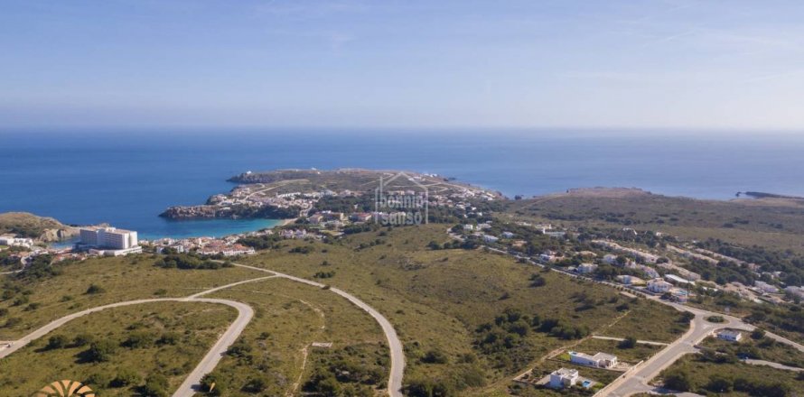 Land plot à Es Mercadal, Menorca, Espagne 2545 m2 No. 46904