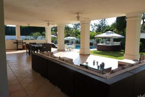 Villa à vendre à Marbella, Malaga, Espagne, 6 chambres, 680 m2 No. 41453 - photo 13