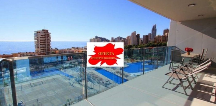 Apartment à Benidorm, Alicante, Espagne 3 chambres, 140 m2 No. 45520