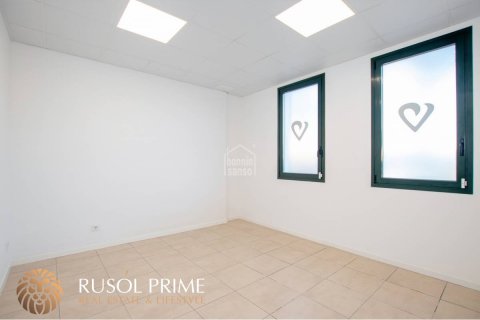Commercial property à vendre à Mahon, Menorca, Espagne, 114 m2 No. 46883 - photo 5