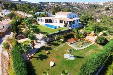 Villa à vendre à Benissa, Alicante, Espagne, 5 chambres, 612 m2 No. 44954 - photo 2