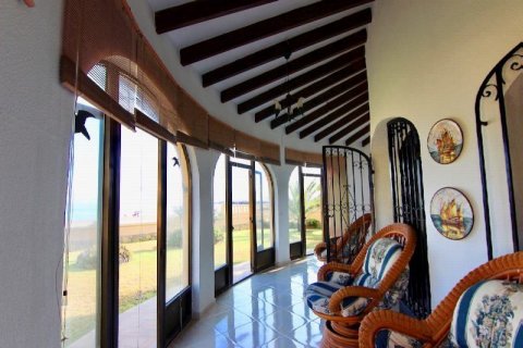 Villa à vendre à Denia, Alicante, Espagne, 3 chambres, 264 m2 No. 42462 - photo 5