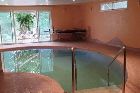Villa à vendre à Benidorm, Alicante, Espagne, 5 chambres, 400 m2 No. 44413 - photo 3