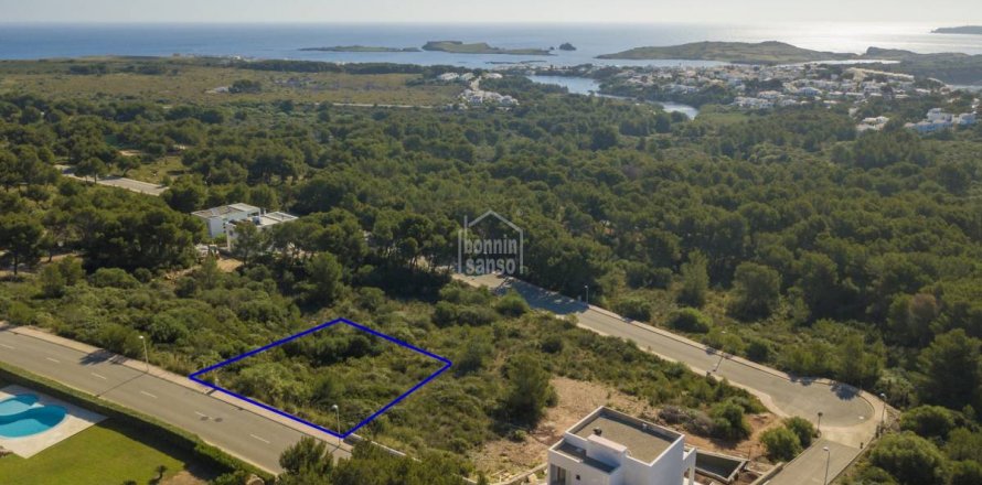 Land plot à Es Mercadal, Menorca, Espagne No. 46878