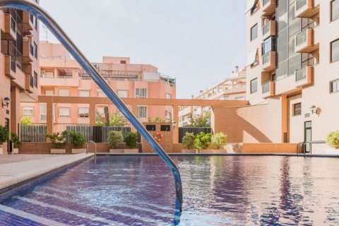 Apartment à vendre à Alicante, Espagne, 4 chambres, 153 m2 No. 45873 - photo 1