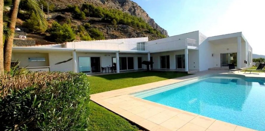 Villa à Altea, Alicante, Espagne 5 chambres, 400 m2 No. 45675