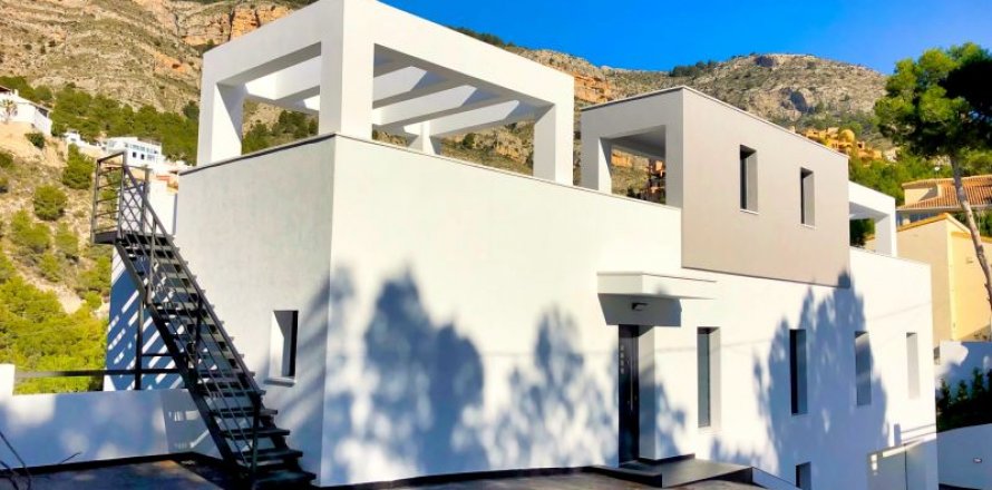 Villa à Altea, Alicante, Espagne 4 chambres, 320 m2 No. 43091