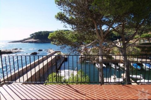 Villa à vendre à Begur, Girona, Espagne, 9 chambres, 835 m2 No. 41415 - photo 12