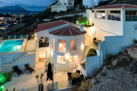 Villa à vendre à Cumbre Del Sol, Alicante, Espagne, 4 chambres, 236 m2 No. 43958 - photo 1