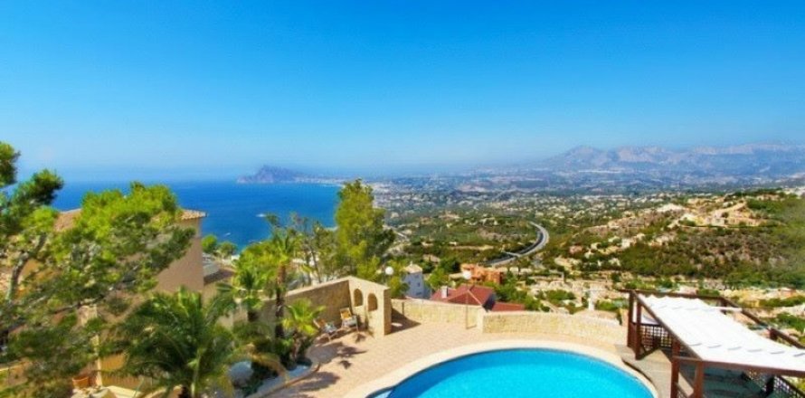 Villa à Altea, Alicante, Espagne 5 chambres, 400 m2 No. 45597