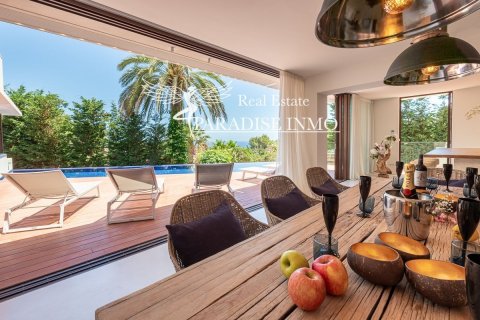 Villa à vendre à Santa Eulalia Del Rio, Ibiza, Espagne, 6 chambres, 572 m2 No. 47623 - photo 1
