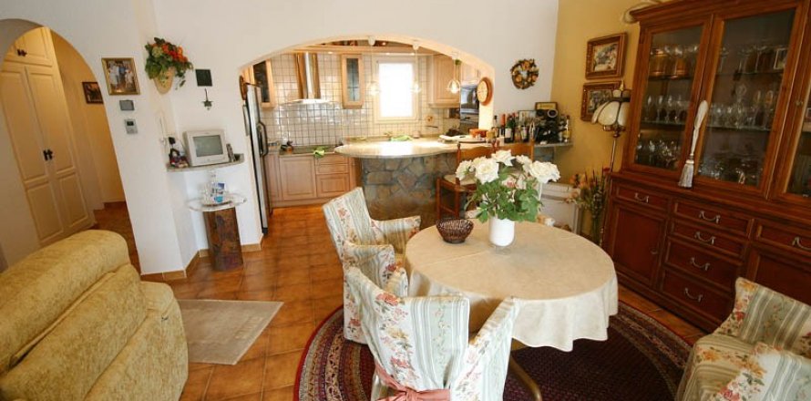 Villa Roses, Girona, Espagne 3 chambres, 150 m2 No. 41410