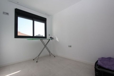 Apartment à vendre à Alicante, Espagne, 3 chambres, 100 m2 No. 46023 - photo 9