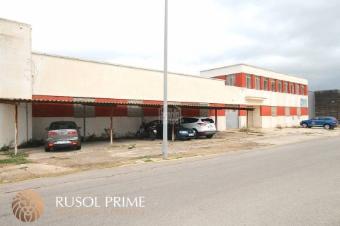 Commercial property à vendre à Mahon, Menorca, Espagne, 582 m2 No. 47136 - photo 1