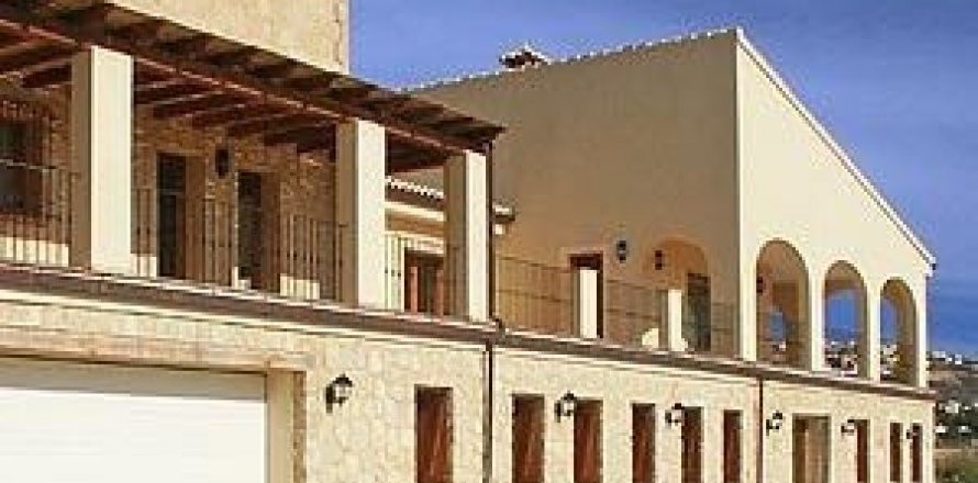 Villa à Moraira, Alicante, Espagne 4 chambres, 409 m2 No. 44412