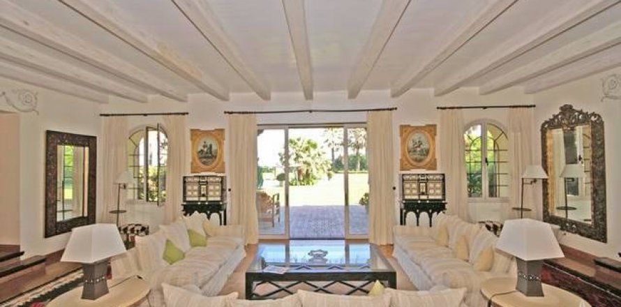 Villa à Marbella, Malaga, Espagne 9 chambres, 1400 m2 No. 41457