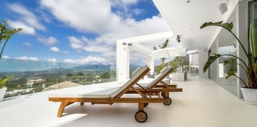 Villa à Altea, Alicante, Espagne 4 chambres, 420 m2 No. 43912