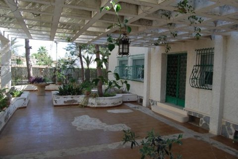 Villa à vendre à Cabo Roig, Alicante, Espagne, 6 chambres, 220 m2 No. 41274 - photo 2