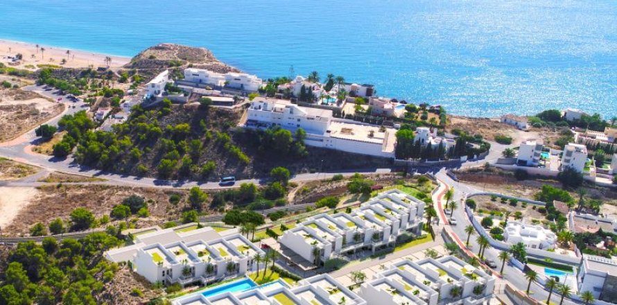 Townhouse Villajoyosa, Alicante, Espagne 3 chambres, 181 m2 No. 43582