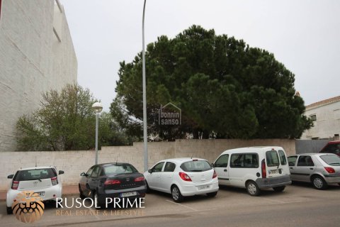 Land plot à vendre à Mahon, Menorca, Espagne, 586 m2 No. 47114 - photo 1