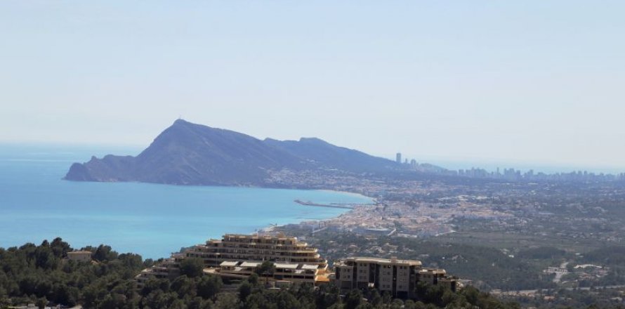 Land plot à Altea, Alicante, Espagne No. 44108