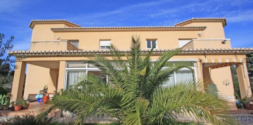 Villa à Denia, Alicante, Espagne 6 chambres, 317 m2 No. 45510