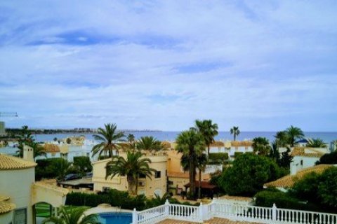 Land plot à vendre Cabo Roig, Alicante, Espagne, 1029 m2 No. 49387 - photo 7