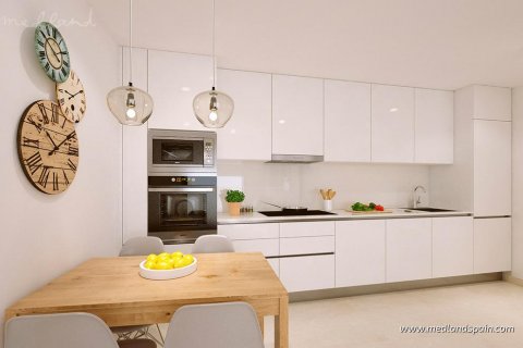 Apartment à vendre à Torrevieja, Alicante, Espagne, 2 chambres, 72 m2 No. 49086 - photo 3