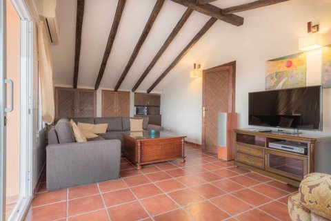 Penthouse à vendre à Estepona, Malaga, Espagne, 4 chambres, 220 m2 No. 50087 - photo 16