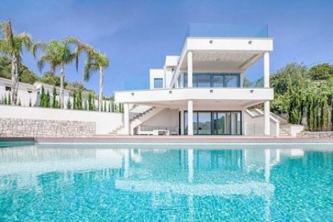 Villa à vendre à Benissa, Alicante, Espagne, 4 chambres, 420 m2 No. 50330 - photo 1