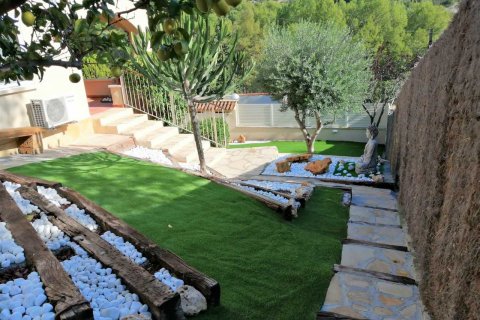 Villa à vendre Castelldefels, Barcelona, Espagne, 4 chambres, 240 m2 No. 49807 - photo 5
