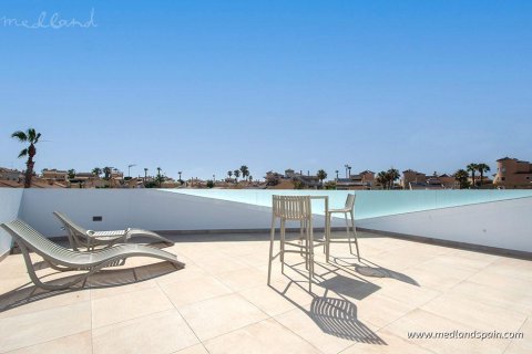 Villa à vendre à Villamartin, Alicante, Espagne, 3 chambres, 159 m2 No. 34564 - photo 8