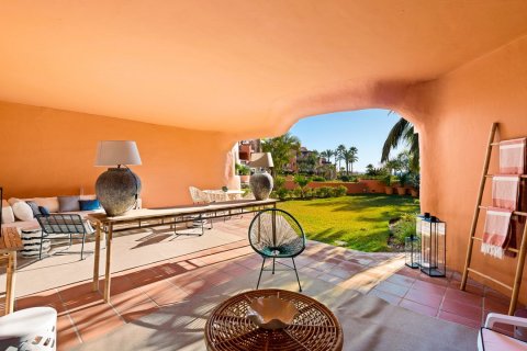 Apartment à vendre à Marbella, Malaga, Espagne, 2 chambres,  No. 49872 - photo 12