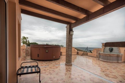 Penthouse à vendre à Estepona, Malaga, Espagne, 4 chambres, 220 m2 No. 50087 - photo 18