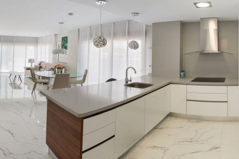 Apartment à vendre à Alicante, Espagne, 2 chambres, 155 m2 No. 51861 - photo 5