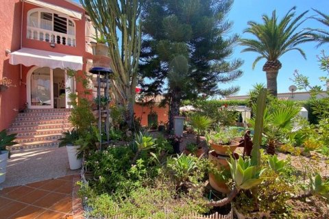 Villa à vendre à Calpe, Alicante, Espagne, 4 chambres, 280 m2 No. 51865 - photo 2