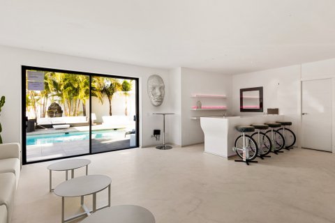 Villa à vendre à La Alqueria-El Paraíso, Malaga, Espagne, 7 chambres, 867 m2 No. 53551 - photo 5