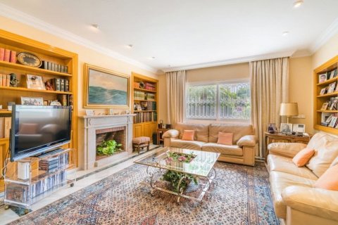Villa à vendre Guadalmina, Malaga, Espagne, 8 chambres, 1138 m2 No. 53477 - photo 5