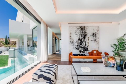 Villa à vendre à Benahavis, Malaga, Espagne, 5 chambres, 520 m2 No. 53478 - photo 7
