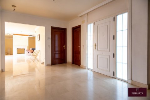 House à vendre à Tarragona, Espagne, 6 chambres, 280 m2 No. 53644 - photo 20