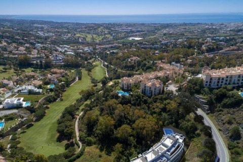 Apartment à vendre à La Quinta, Malaga, Espagne, 3 chambres, 105 m2 No. 53408 - photo 1