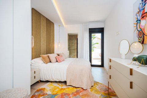 House à vendre à Playa Flamenca II, Alicante, Espagne, 3 chambres, 158 m2 No. 53103 - photo 23