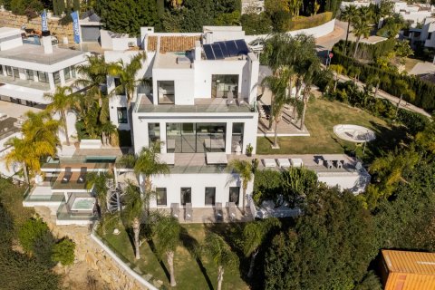 Villa à vendre à La Alqueria-El Paraíso, Malaga, Espagne, 7 chambres, 867 m2 No. 53551 - photo 10