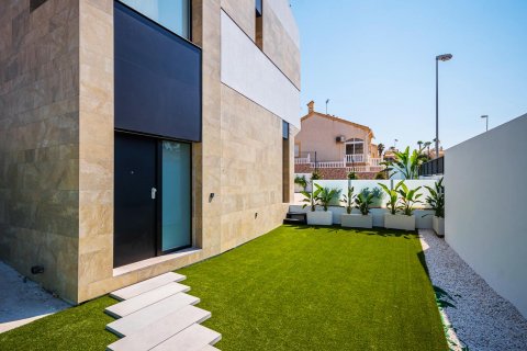 House à vendre à Playa Flamenca II, Alicante, Espagne, 3 chambres, 158 m2 No. 53103 - photo 4