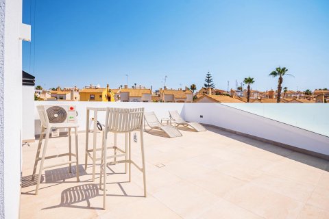House à vendre à Playa Flamenca II, Alicante, Espagne, 3 chambres, 158 m2 No. 53103 - photo 30