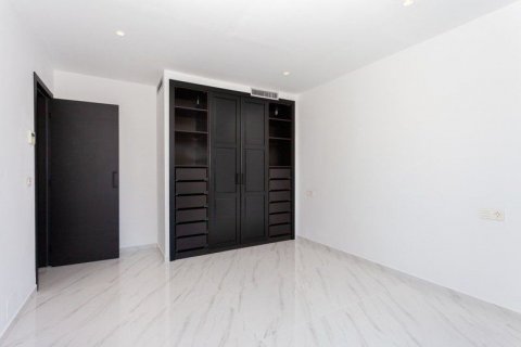 Villa à vendre Marbella, Malaga, Espagne, 5 chambres, 597 m2 No. 53440 - photo 22
