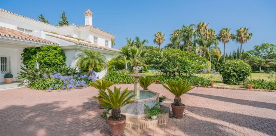 Villa Guadalmina, Malaga, Espagne 8 chambres, 1138 m2 No. 53477
