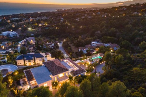 Villa à vendre Marbella Golden Mile, Malaga, Espagne, 9 chambres, 2449 m2 No. 53556 - photo 2